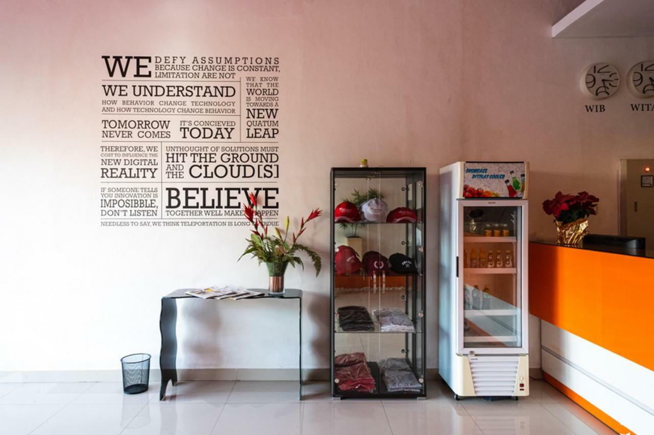 Reddoorz @ Pelita Raya Rappocini Hotel Makassar Exterior photo
